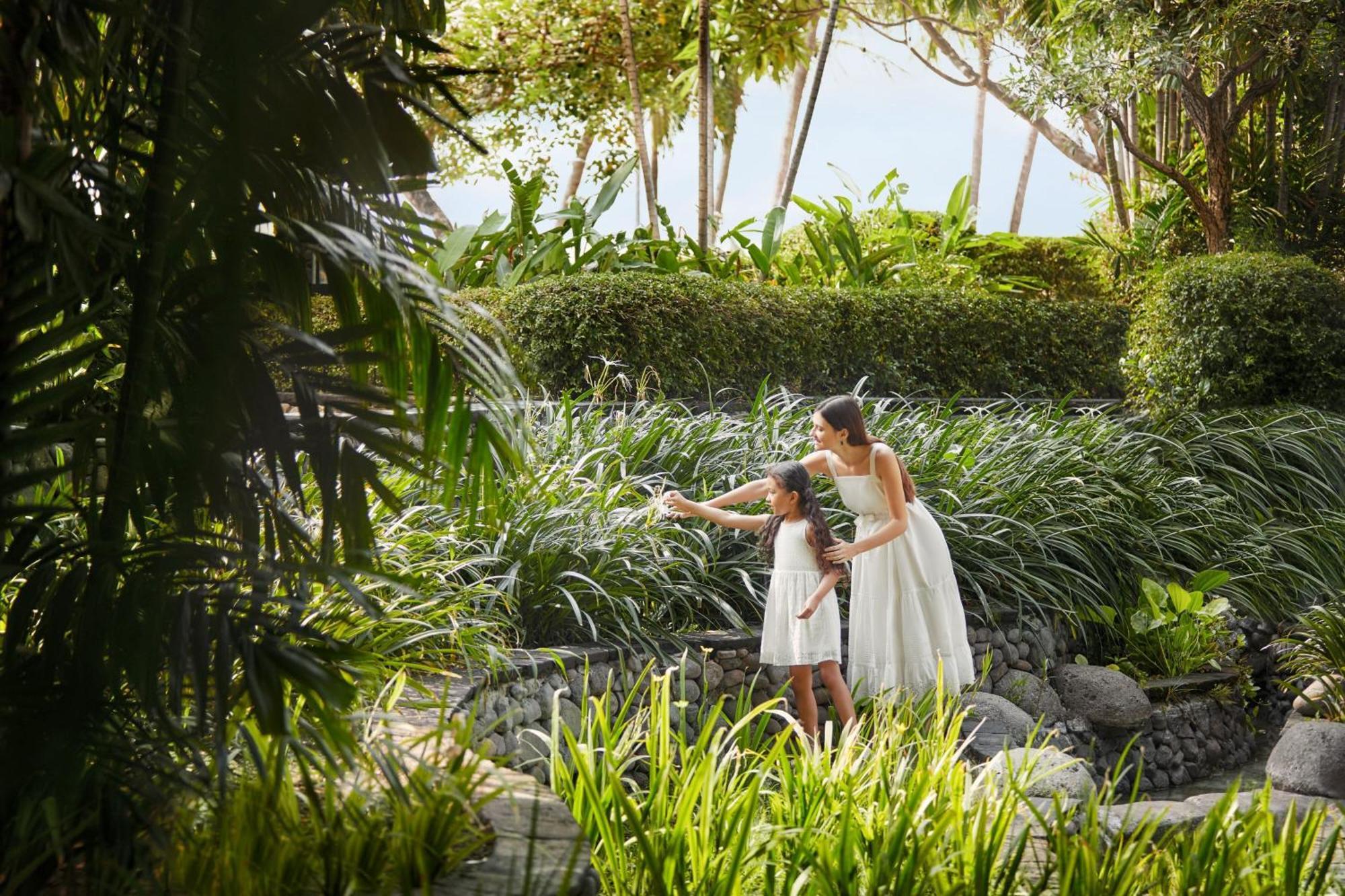Jw Marriott Hotel סוראבאיה מראה חיצוני תמונה